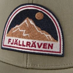 FJÄLLRÄVEN BADGE LÅNGTRADARKEPS Unisex - Cap -Urban Outdoor Verkauf 5637915840 c badge langtradarkeps fjaellraeven 24