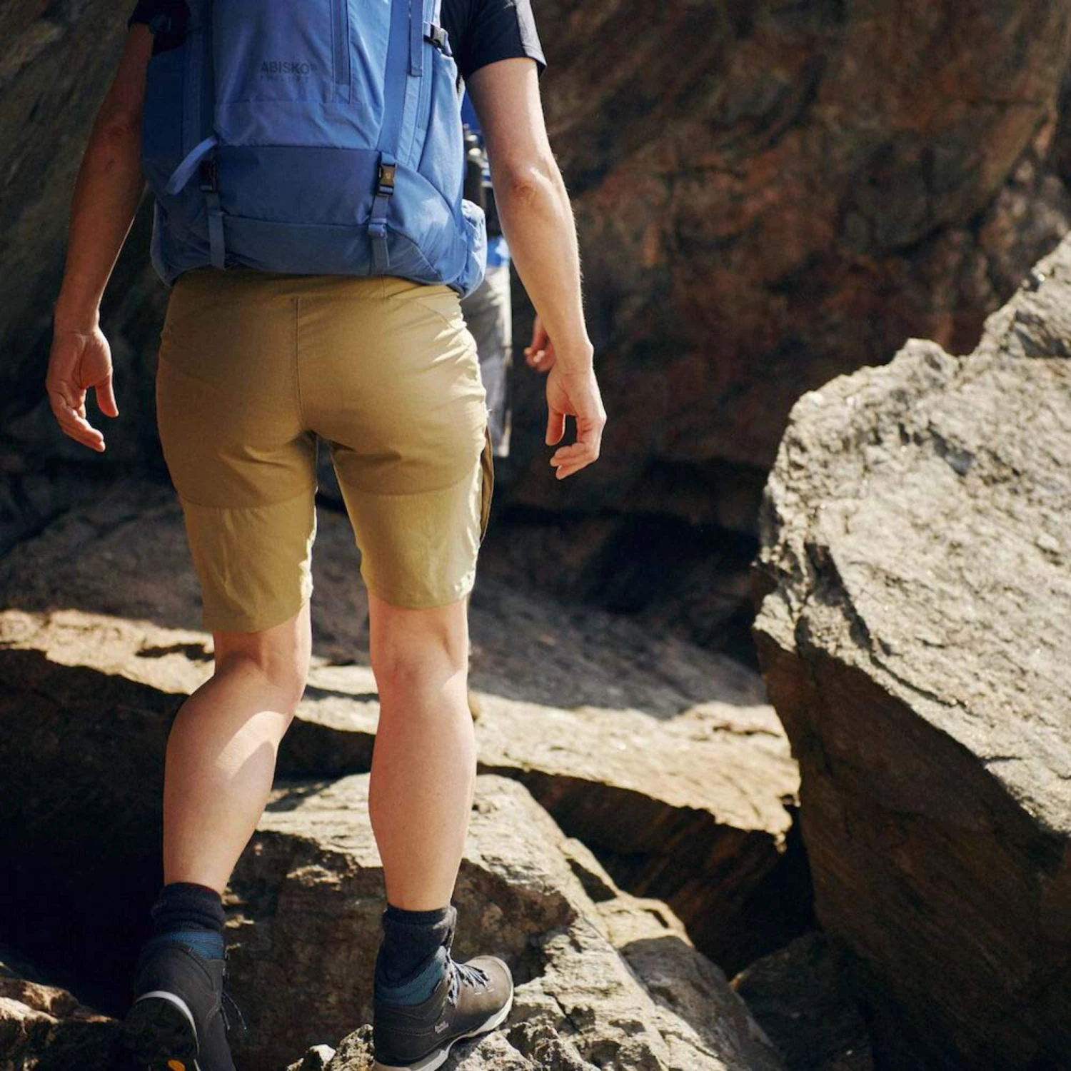 FJÄLLRÄVEN ABISKO MIDSUMMER SHORTS W Damen - Shorts 11 FJÄLLRÄVEN ABISKO MIDSUMMER SHORTS W Damen - Shorts – Bild 11